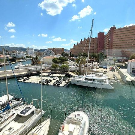 Cap Llarg Apartman Roses Kültér fotó
