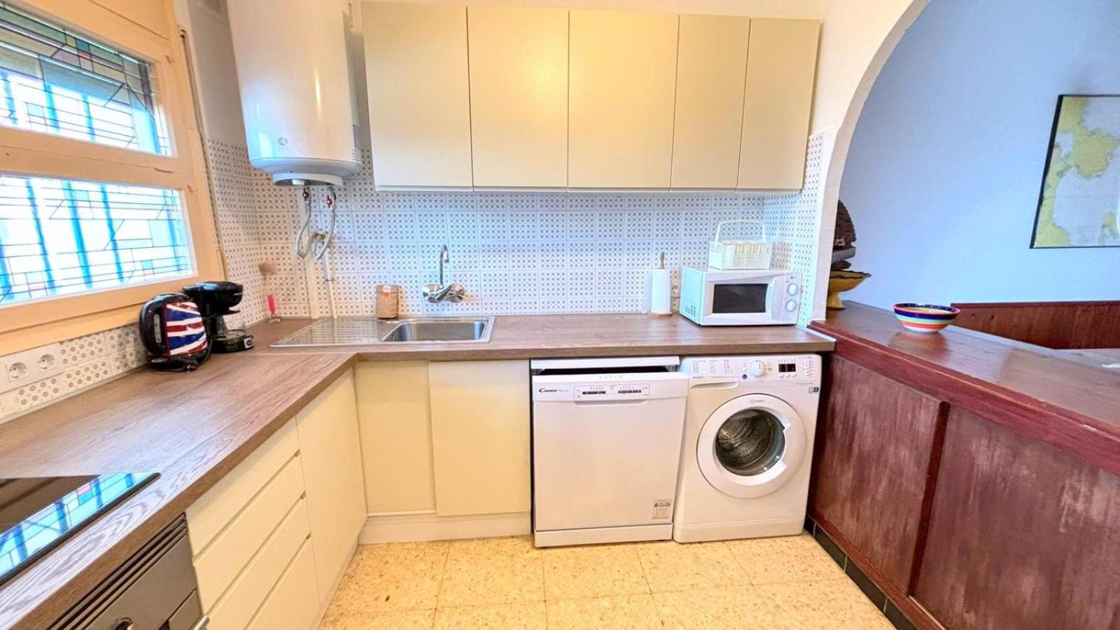 Cap Llarg Apartman Roses Kültér fotó