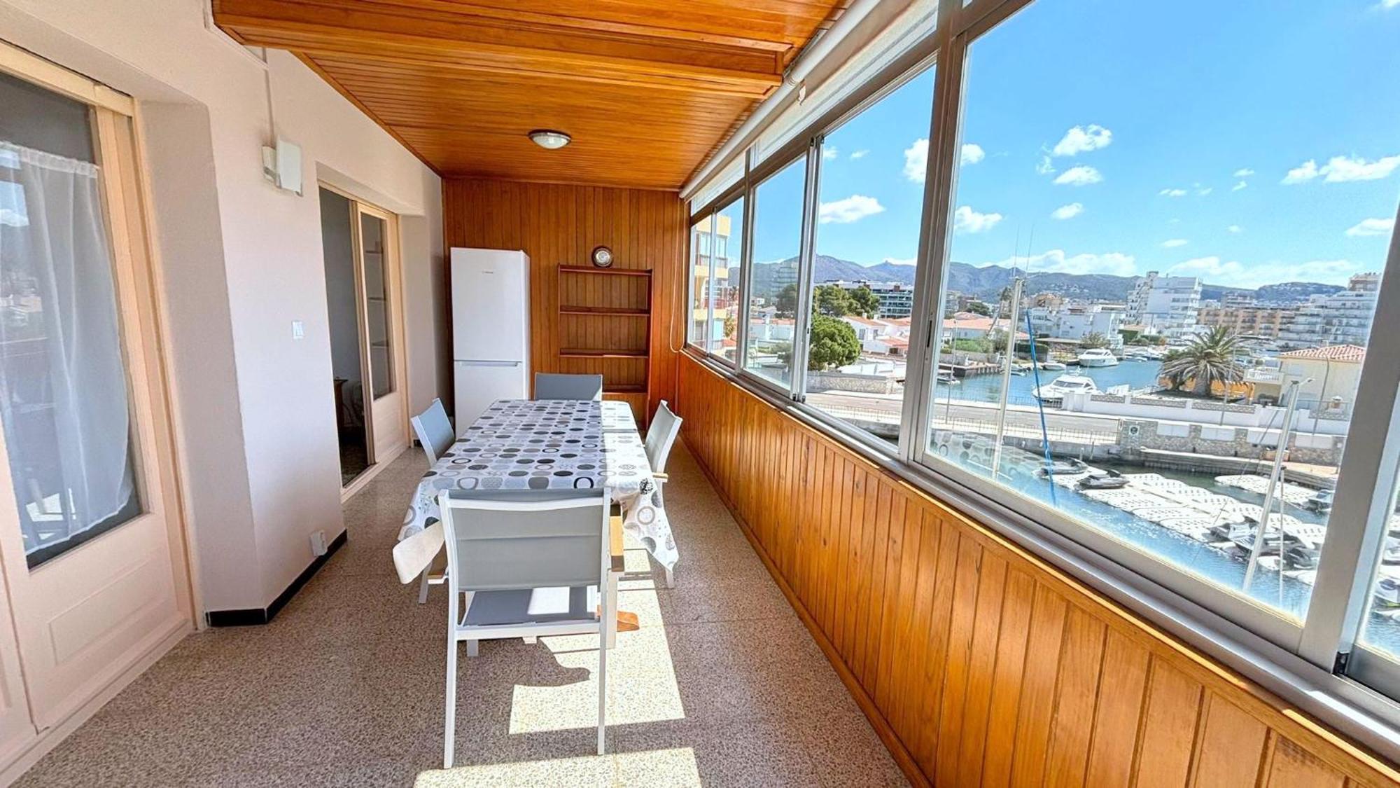 Cap Llarg Apartman Roses Kültér fotó